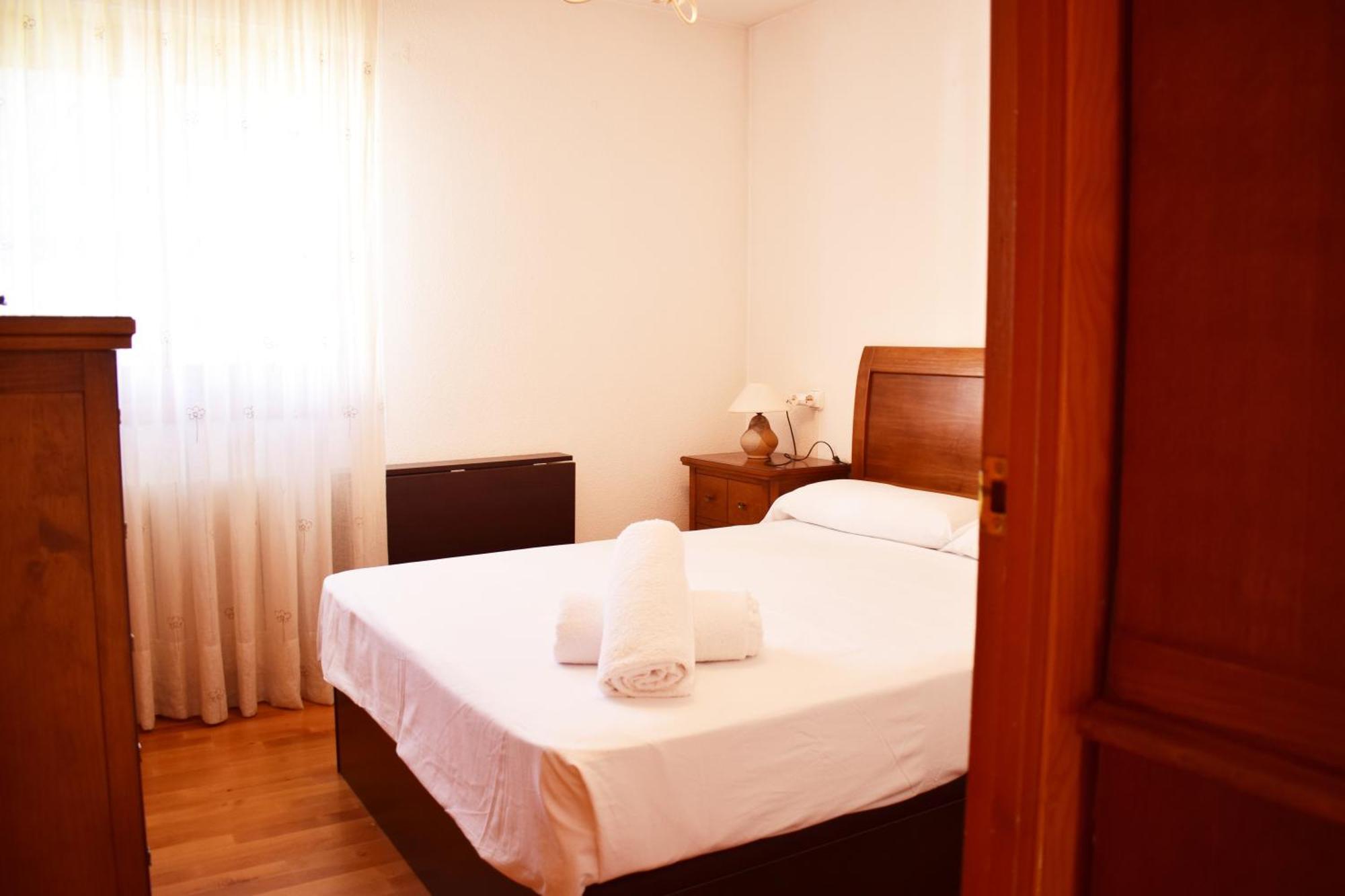 Saliecho Acogedor Apartamento Jardin Y Piscina 萨连特加列戈 外观 照片